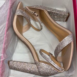 Shoe dazzle old Lyvia rhinestone chunky heel sandal size 10